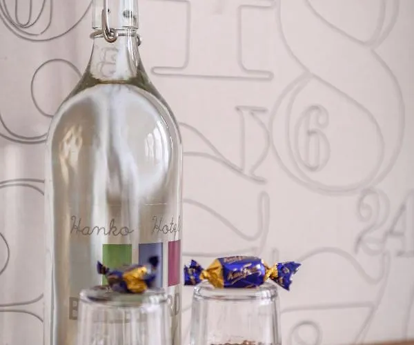 Bulevard فندق هانكو